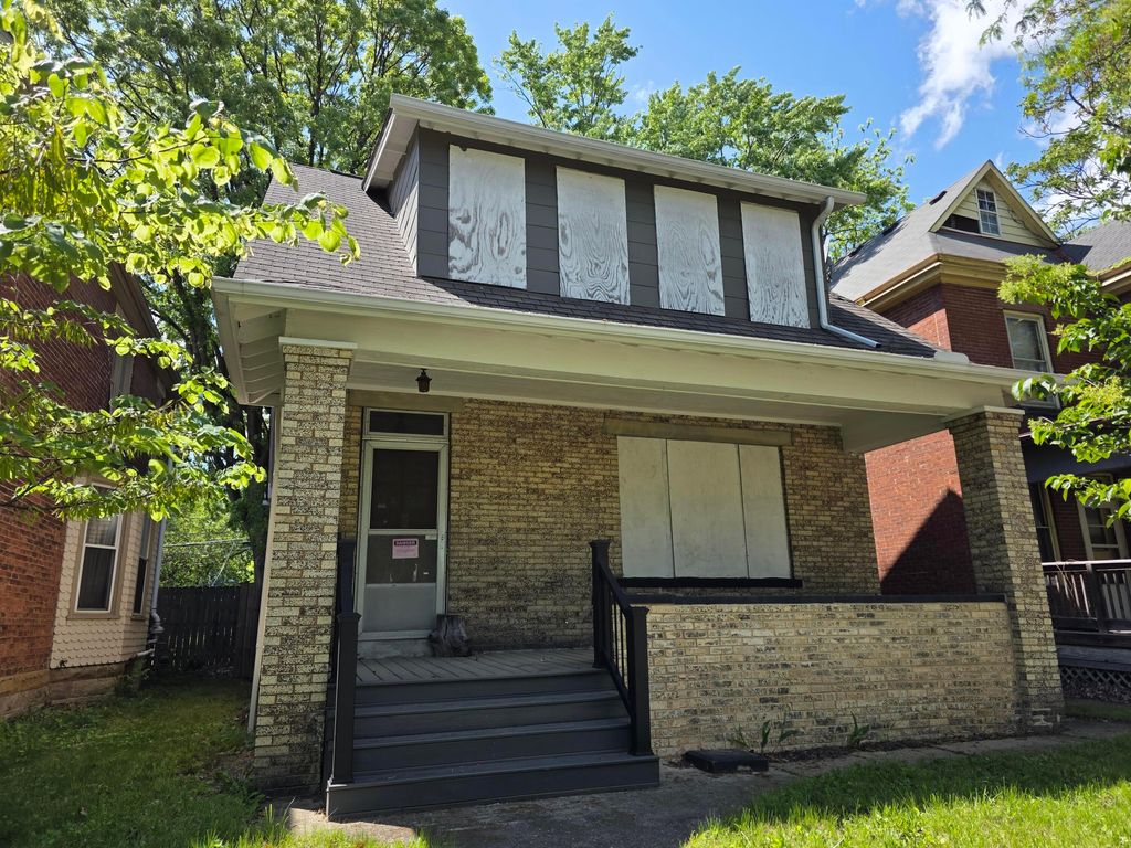 675 Oakwood Avenue, Columbus, OH 43205