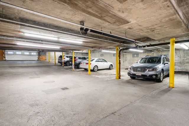 216 St Paul 502, Brookline, MA 02446