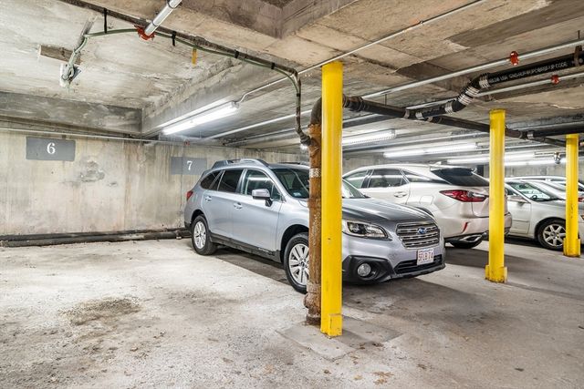 216 St Paul 502, Brookline, MA 02446