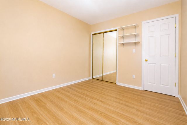 44 Alameda Court, Eatontown, NJ 07724