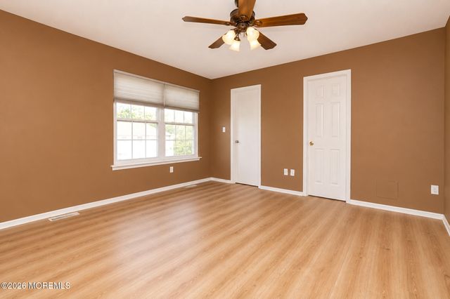 44 Alameda Court, Eatontown, NJ 07724