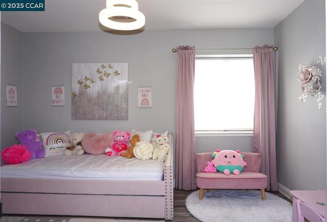 17106 Creekside Cir, Morgan Hill, CA 95037