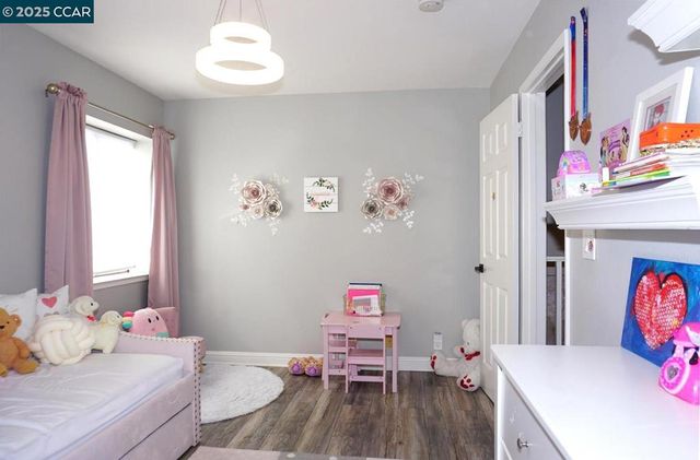 17106 Creekside Cir, Morgan Hill, CA 95037