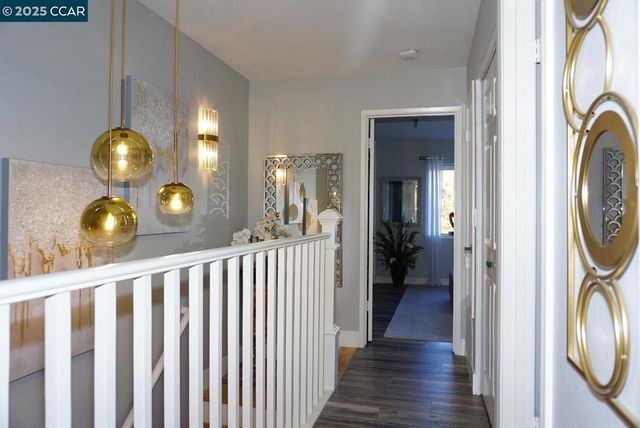 17106 Creekside Cir, Morgan Hill, CA 95037