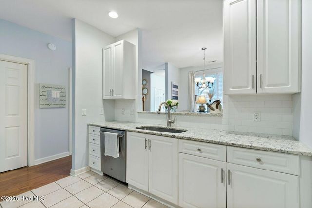 5813 Wrightsville Avenue Apt 147, Wilmington, NC 28403
