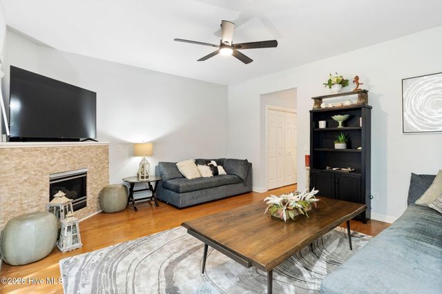 5813 Wrightsville Avenue Apt 147, Wilmington, NC 28403