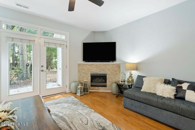 5813 Wrightsville Avenue Apt 147, Wilmington, NC 28403