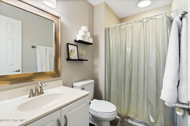 5813 Wrightsville Avenue Apt 147, Wilmington, NC 28403