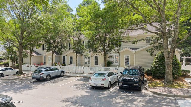 5813 Wrightsville Avenue Apt 147, Wilmington, NC 28403