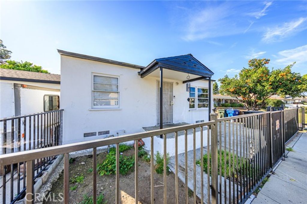 620 W D, Ontario, CA 91762