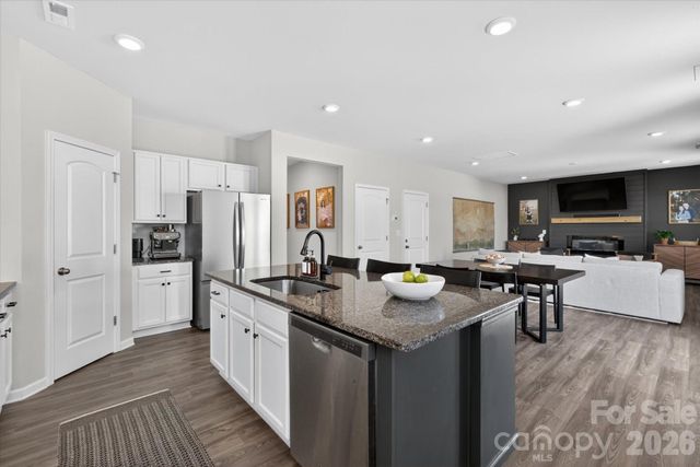 6002 Weddington Pointe Drive, Monroe, NC 28110