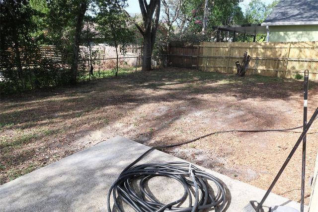 10410 N CONNECHUSETT ROAD, Tampa, FL 33617