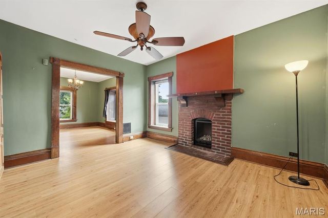 6941 Dale Avenue, St Louis, MO 63139
