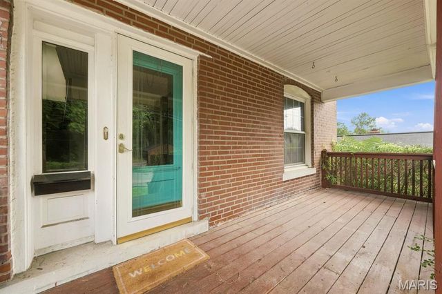 6941 Dale Avenue, St Louis, MO 63139