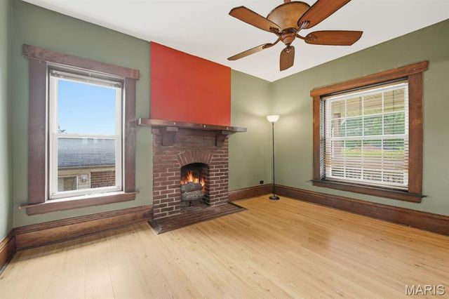 6941 Dale Avenue, St Louis, MO 63139