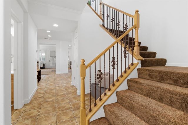 2944 Lyon Ct, Tracy, CA 95377