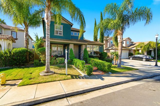 2944 Lyon Ct, Tracy, CA 95377