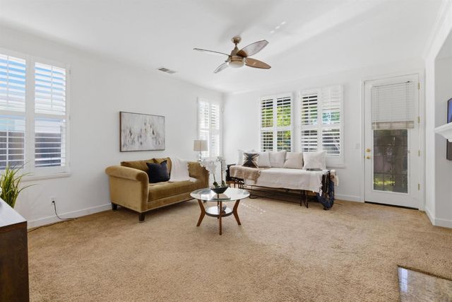 2944 Lyon Ct, Tracy, CA 95377