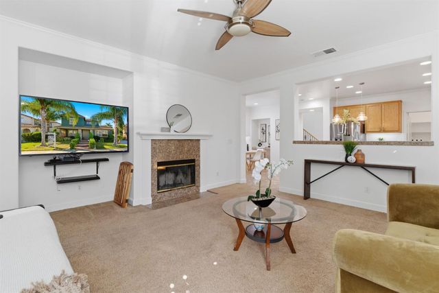 2944 Lyon Ct, Tracy, CA 95377