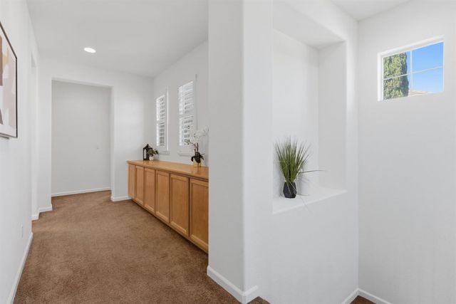 2944 Lyon Ct, Tracy, CA 95377