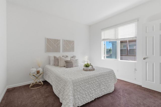 2944 Lyon Ct, Tracy, CA 95377