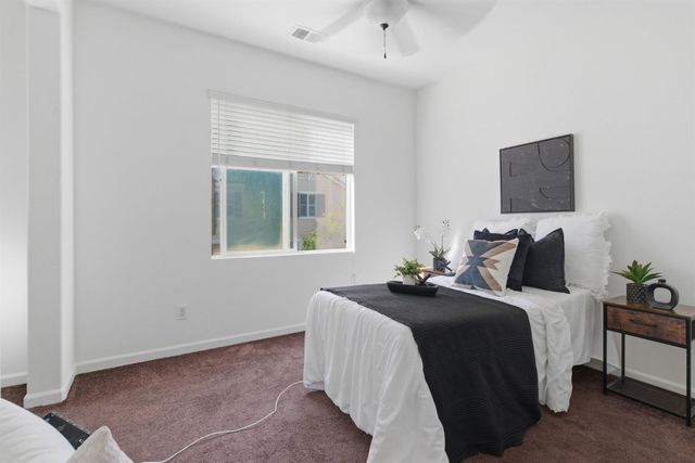 2944 Lyon Ct, Tracy, CA 95377