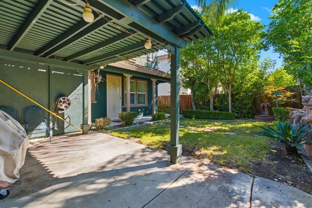 2944 Lyon Ct, Tracy, CA 95377