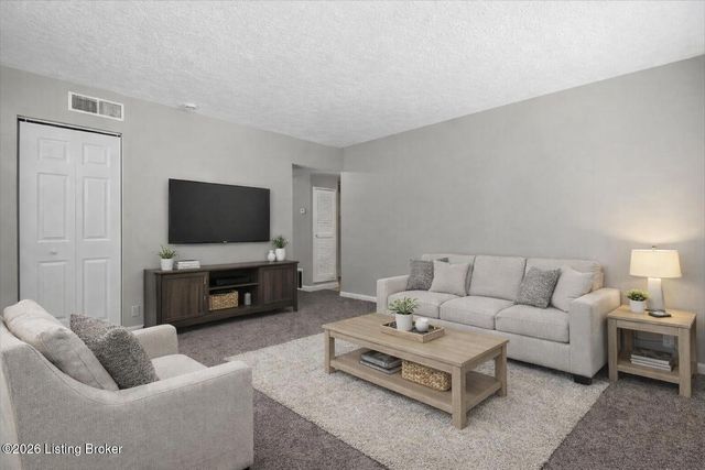 5408 Ilex Ave, Louisville, KY 40213