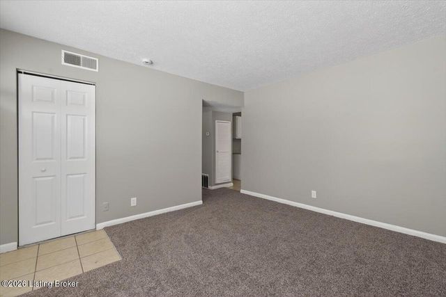 5408 Ilex Ave, Louisville, KY 40213