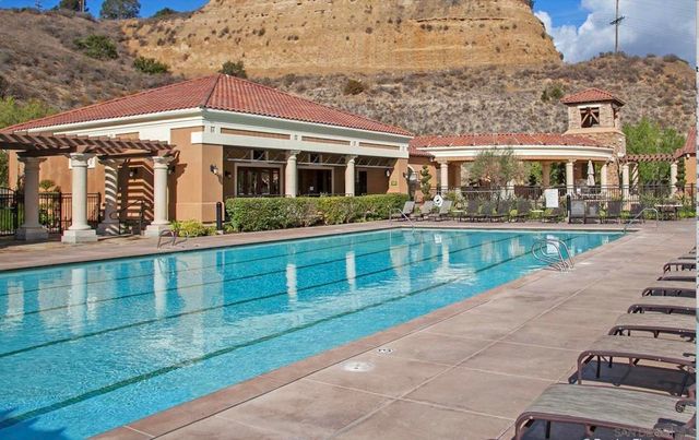 2680 Piantino Cir, San Diego, CA 92108