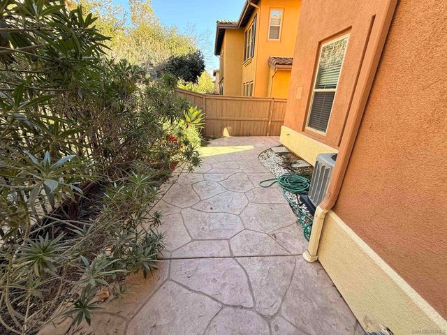 2680 Piantino Cir, San Diego, CA 92108