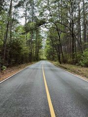 15689 Aspen Dr Drive, Montgomery, TX 77356