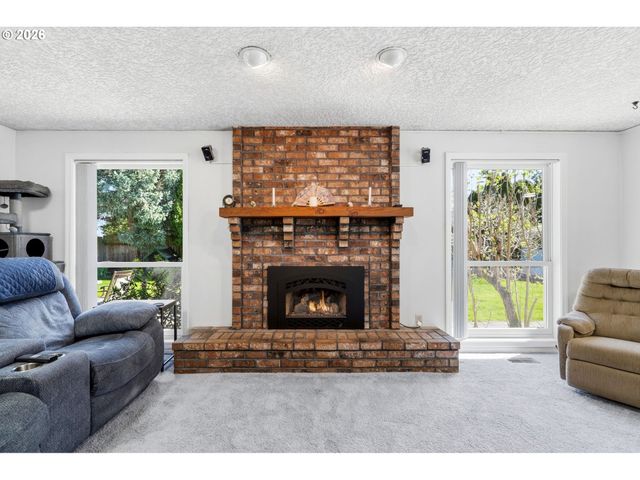 2211 Se PARK CREST Ave, Vancouver, WA 98683