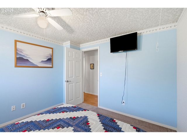 2211 Se PARK CREST Ave, Vancouver, WA 98683