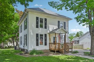 436 W Washington Street, Marengo, IL 60152