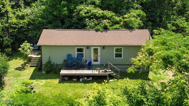 1424 Clabo Hollow Road, Sevierville, TN 37876