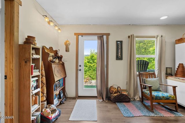 1424 Clabo Hollow Road, Sevierville, TN 37876