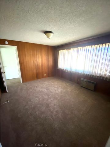 700 E Orangewood, Covina, CA 91723