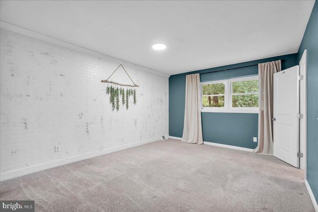 101 ARTHUR AVE, Chesilhurst, NJ 08089