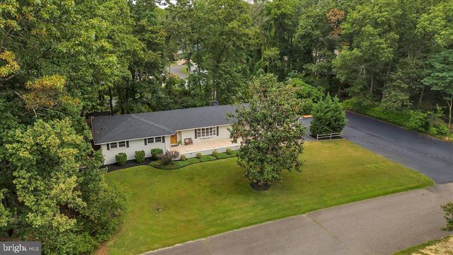 101 ARTHUR AVE, Chesilhurst, NJ 08089