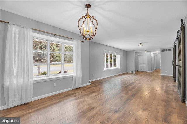 101 ARTHUR AVE, Chesilhurst, NJ 08089