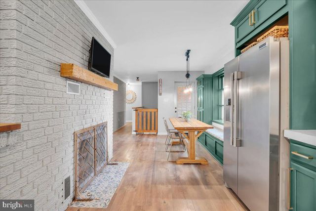 101 ARTHUR AVE, Chesilhurst, NJ 08089