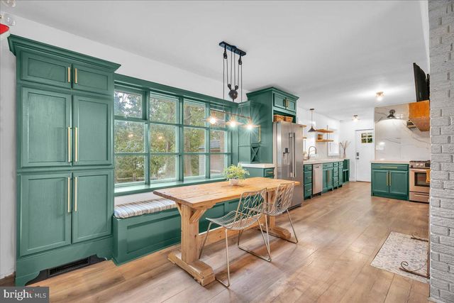 101 ARTHUR AVE, Chesilhurst, NJ 08089