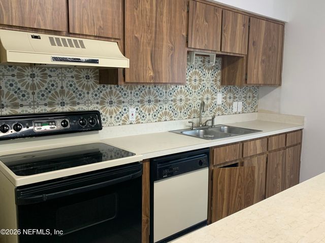 1200 16TH Avenue B, Jacksonville Beach, FL 32250