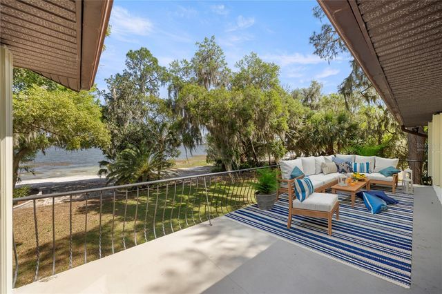 12621 SE SUNSET HARBOR ROAD, Weirsdale, FL 32195