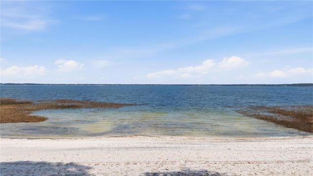 12621 SE SUNSET HARBOR ROAD, Weirsdale, FL 32195