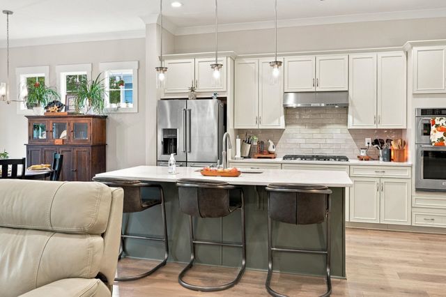 6492 Berg St., Murrells Inlet, SC 29576