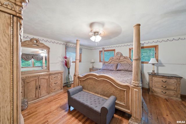 727 OAKWOOD Road, East Peoria, IL 61611