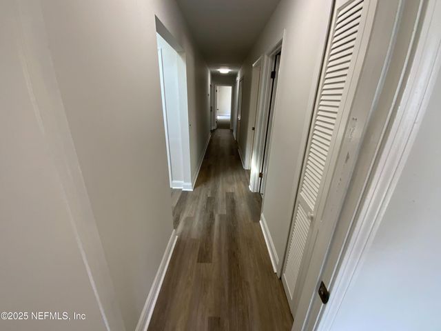 2212 BROAD WATER Court, Jacksonville, FL 32225