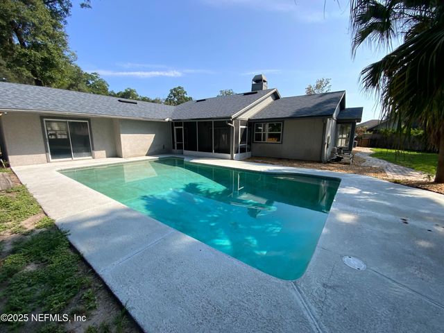 2212 BROAD WATER Court, Jacksonville, FL 32225